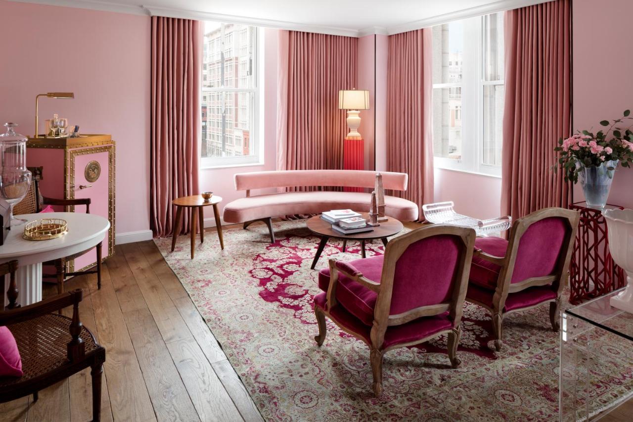 Riggs Washington Dc Hotel Exterior foto The Pink Room