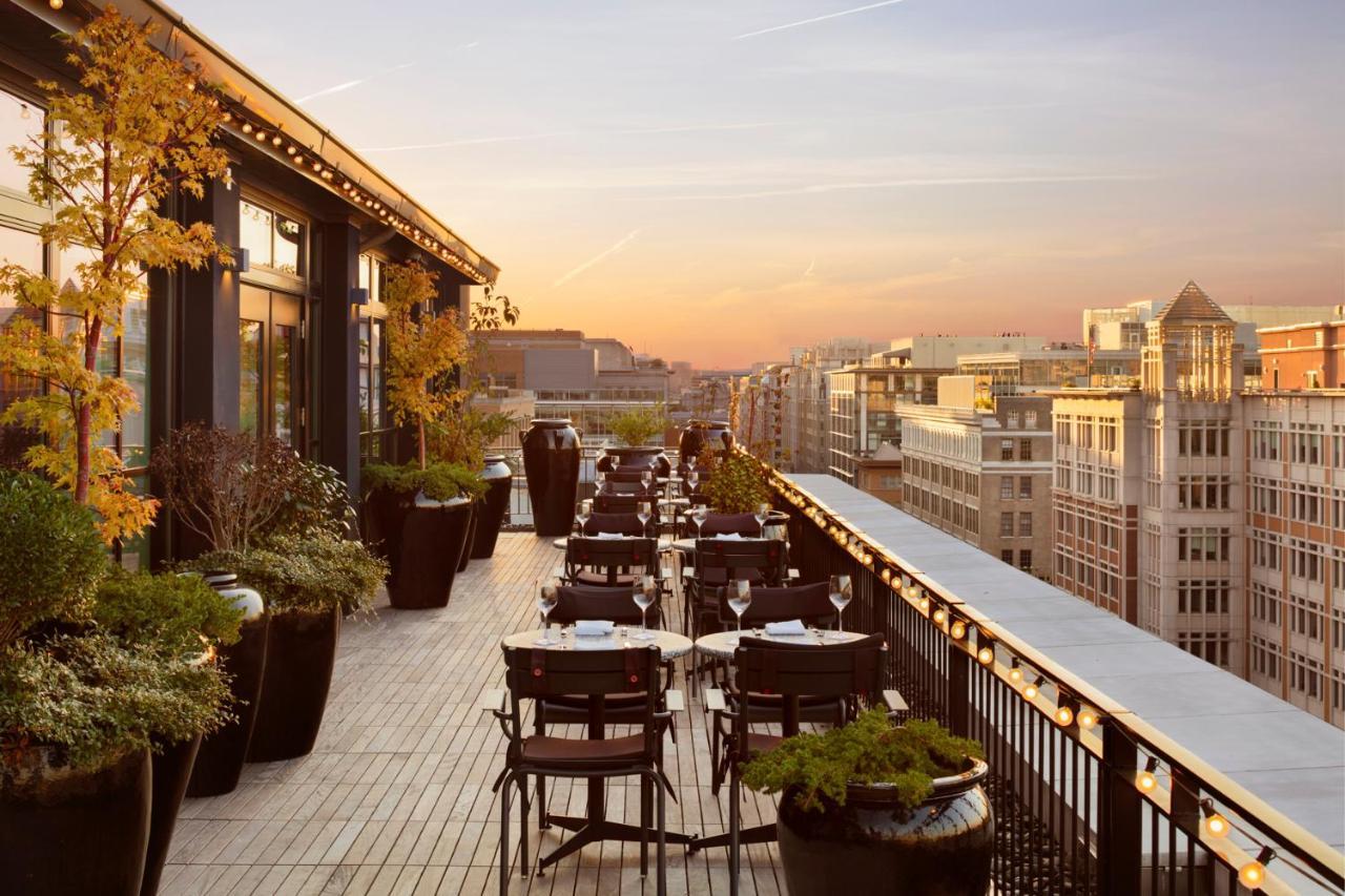 Riggs Washington Dc Hotel Exterior foto The Terrace at the Mandarin Oriental, Paris