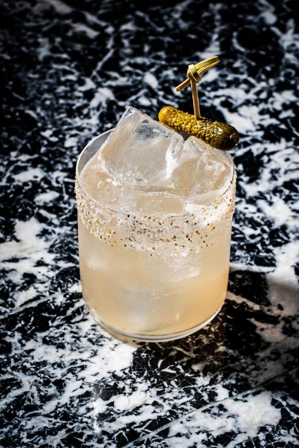 Riggs Washington Dc Hotel Exterior foto A Paloma cocktail