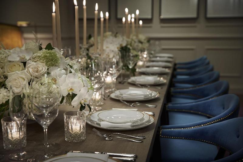 Riggs Washington Dc Hotel Exterior foto A table set for a dinner party