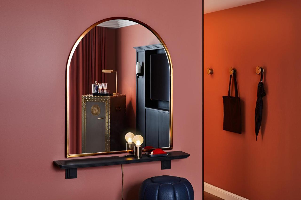 Riggs Washington Dc Hotel Exterior foto Mirror